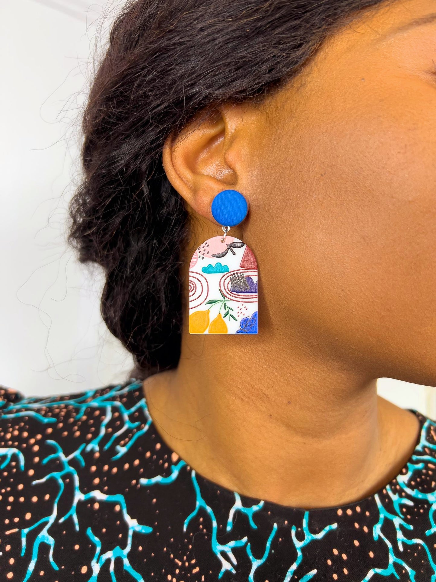 Boucles d'oreilles Amina en acrylique